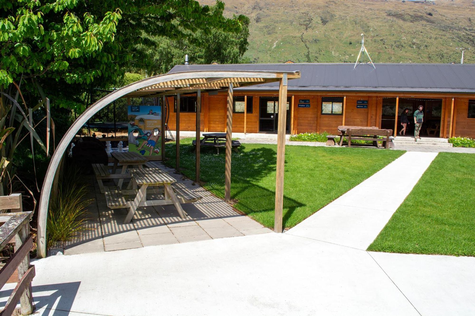 Kingston Top 10 Holiday Park Exteriör bild